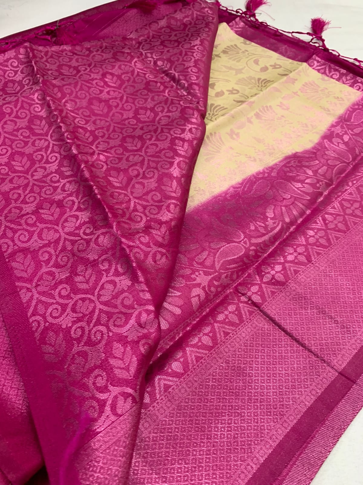 Off White Nd Pink Soft Silk  Saree