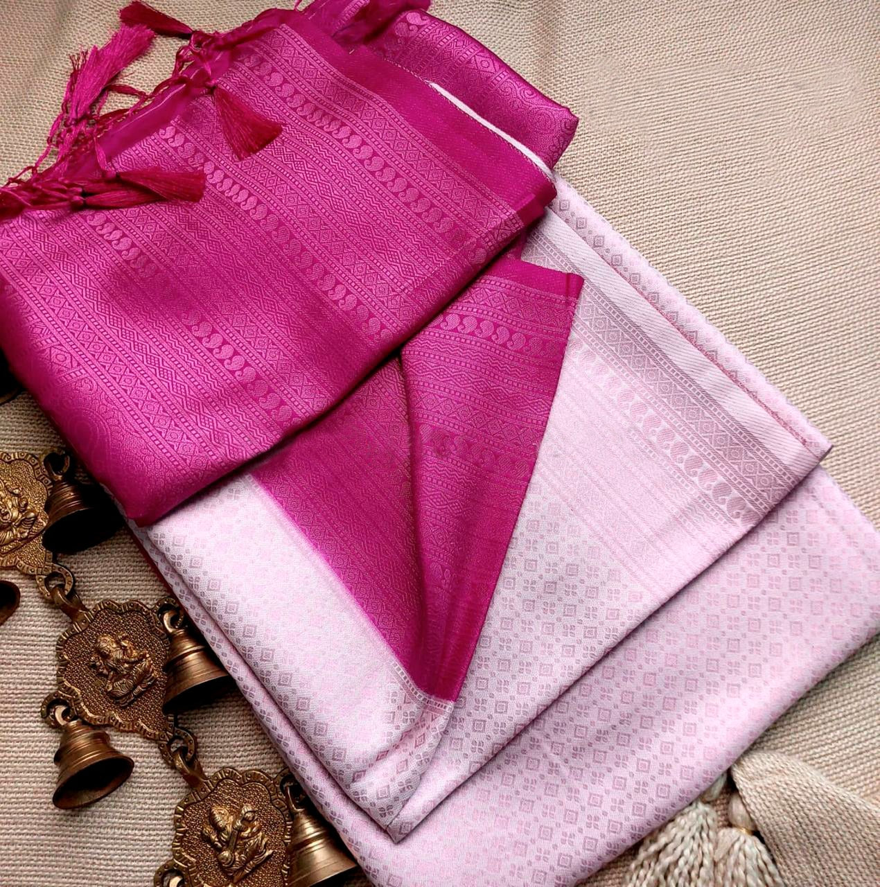 White Nd Pink Soft Silk Saree