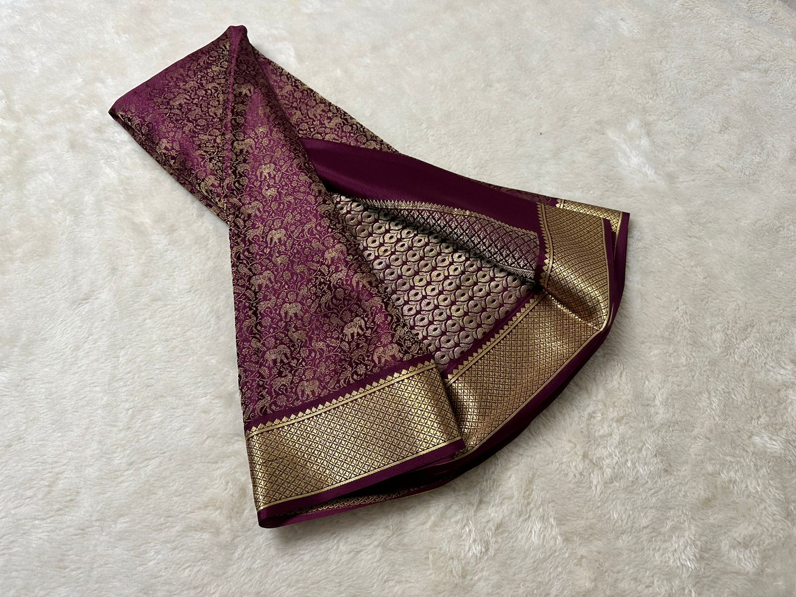 Wine Colour Rich Pallu Soft Silk Saree