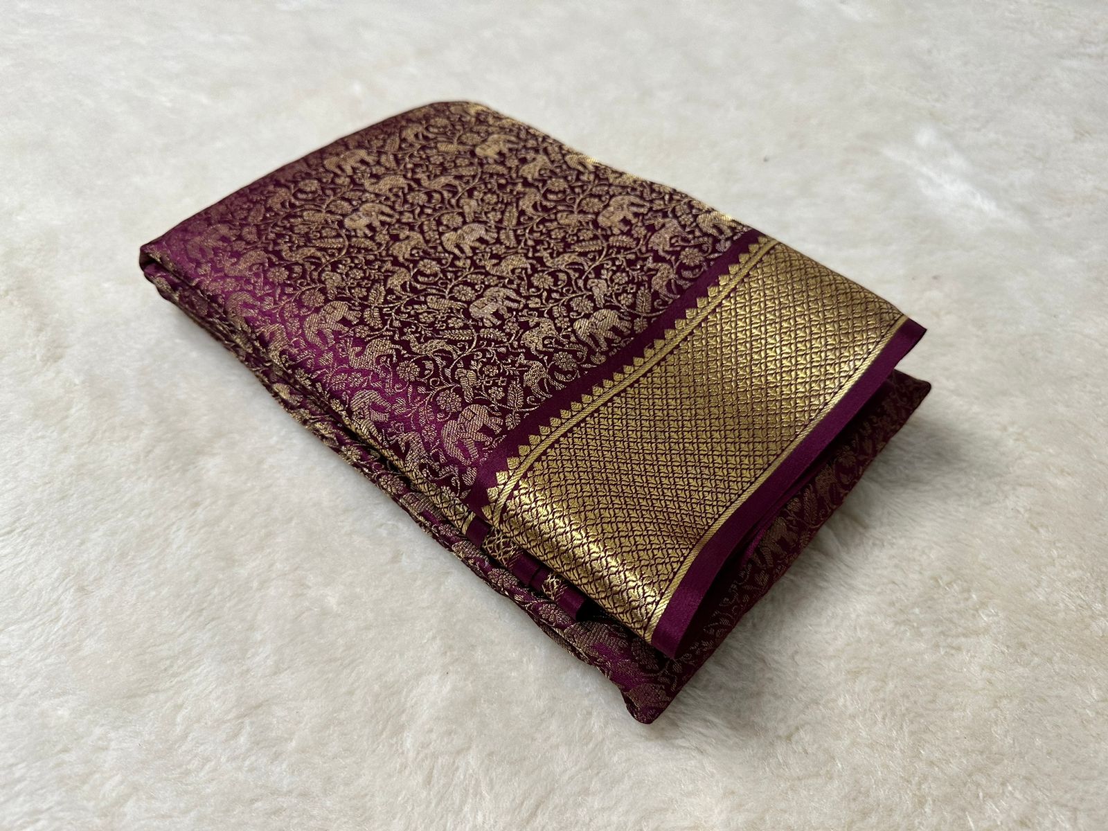 Wine Colour Rich Pallu Soft Silk Saree