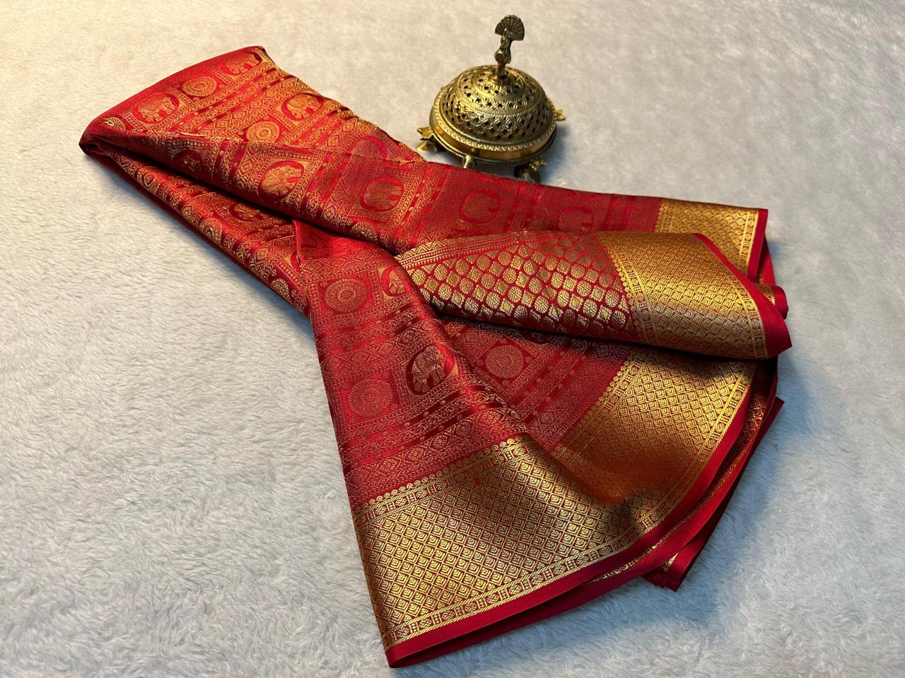 Red Colour Rich Pallu Soft Silk Saree