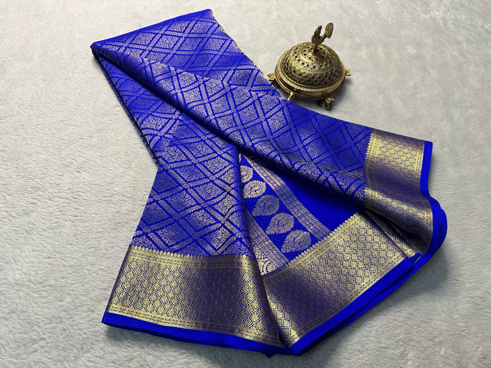 Royal Blue Semi Soft Silk Saree