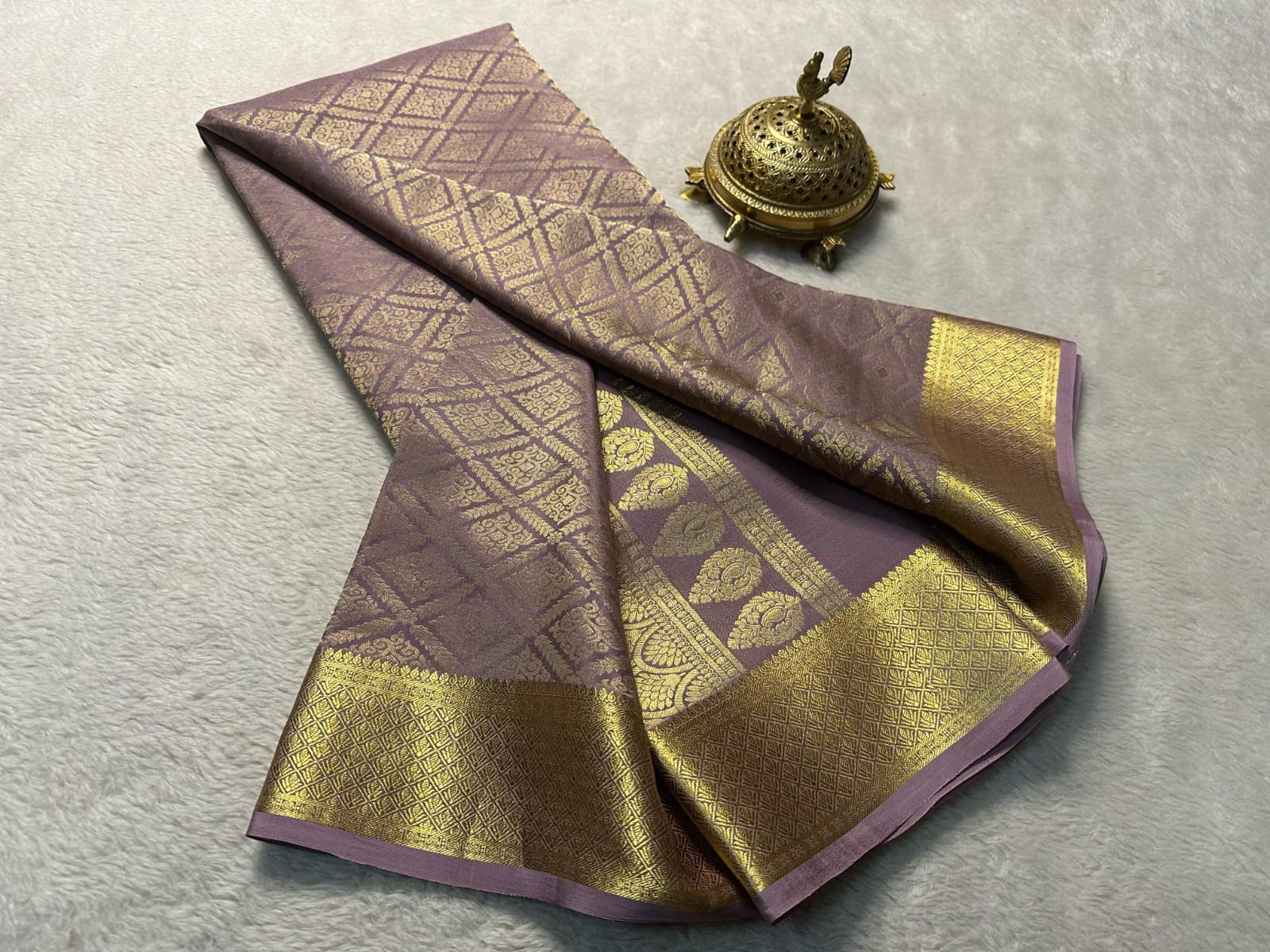 Lavender Semi Soft Silk Saree